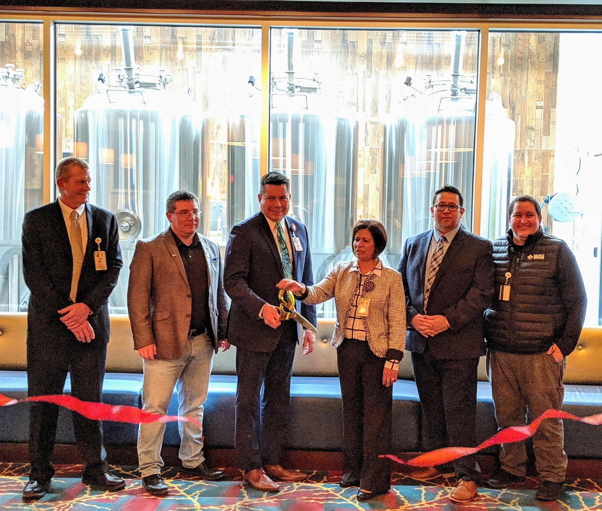 Akwesasne Mohawk Casino Resort hosts grand opening and ribbon cutting ceremony for Maple Brewing