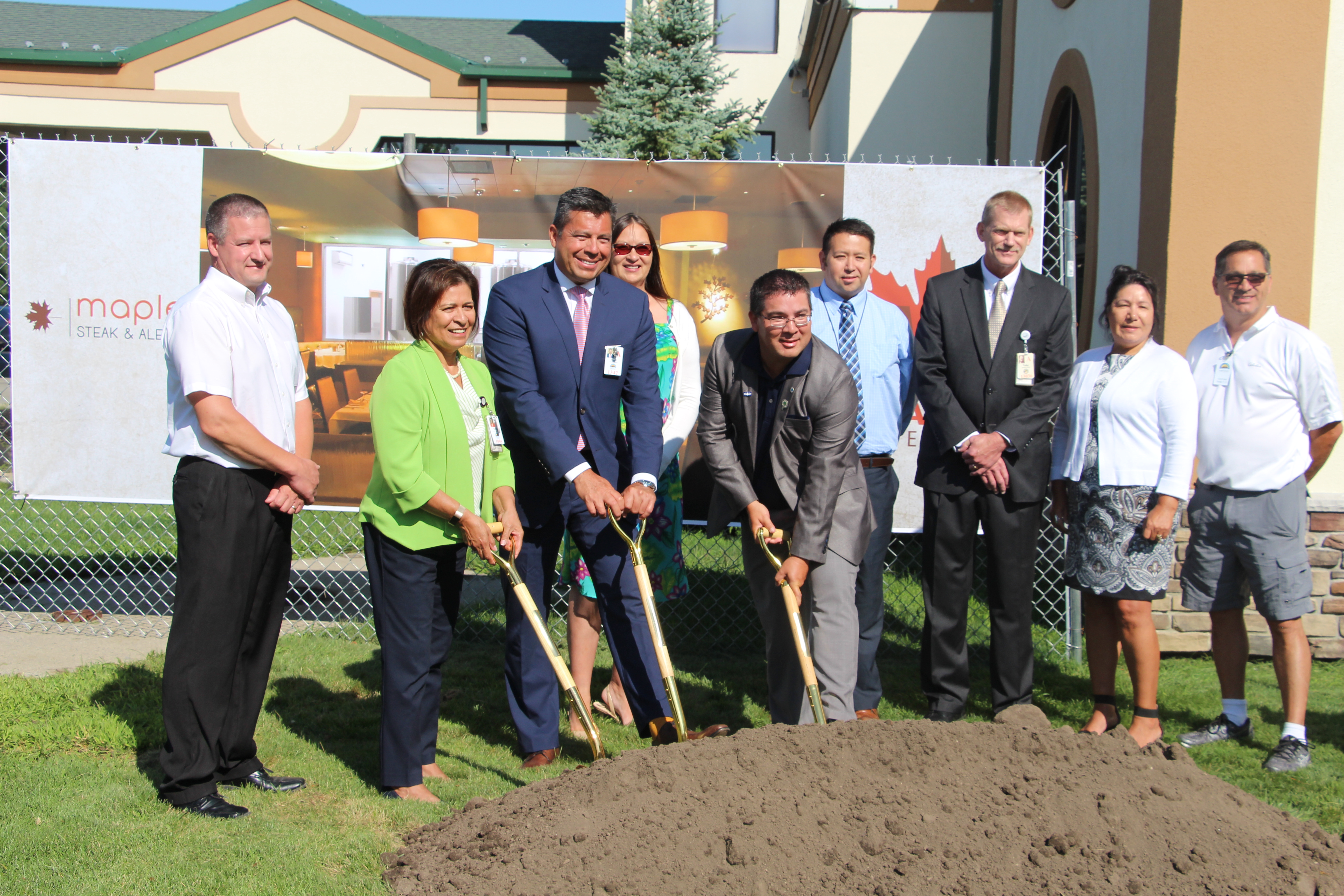 Akwesasne Mohawk Casino Resort holds groundbreaking ceremony for Maple Steak & Ale